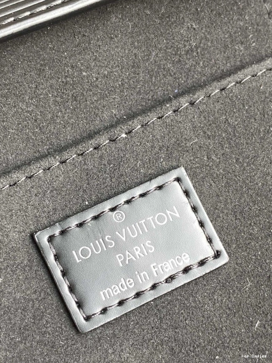 Cheap VUITTON SAC PLAT PETIT LOUIS 0725
